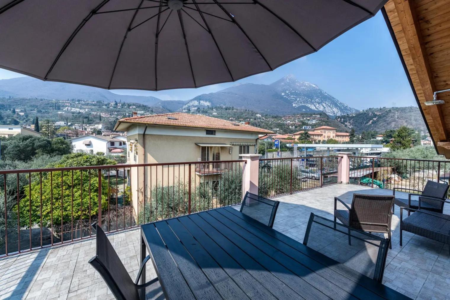 Appartement Ginevra à Toscolano Maderno Extérieur photo